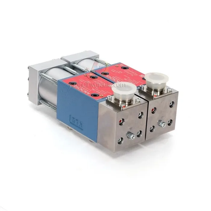 MOOG Hydraulic Valve D633-178B - Image 2