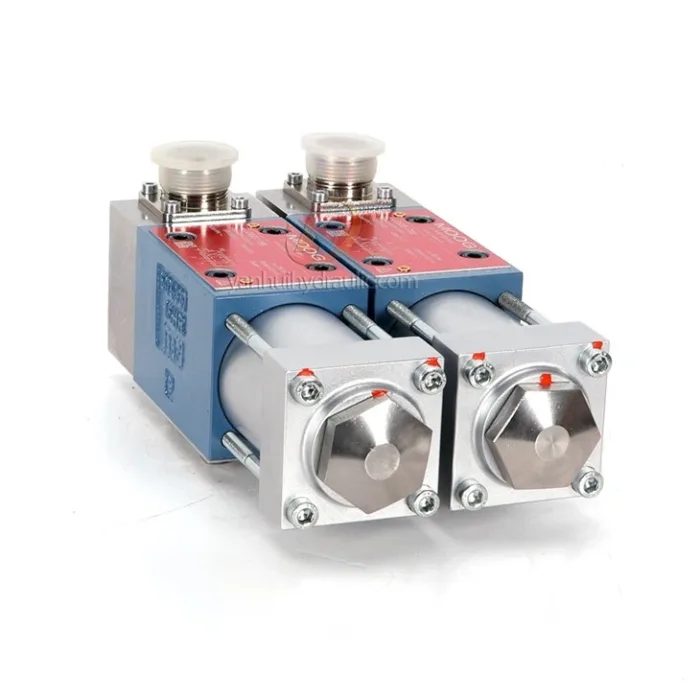 MOOG Hydraulic Valve D633-178B - Image 6
