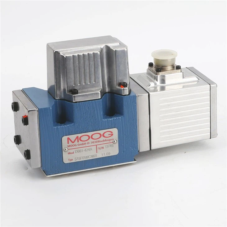 MOOG D631-3006B Servo Valve - Image 3