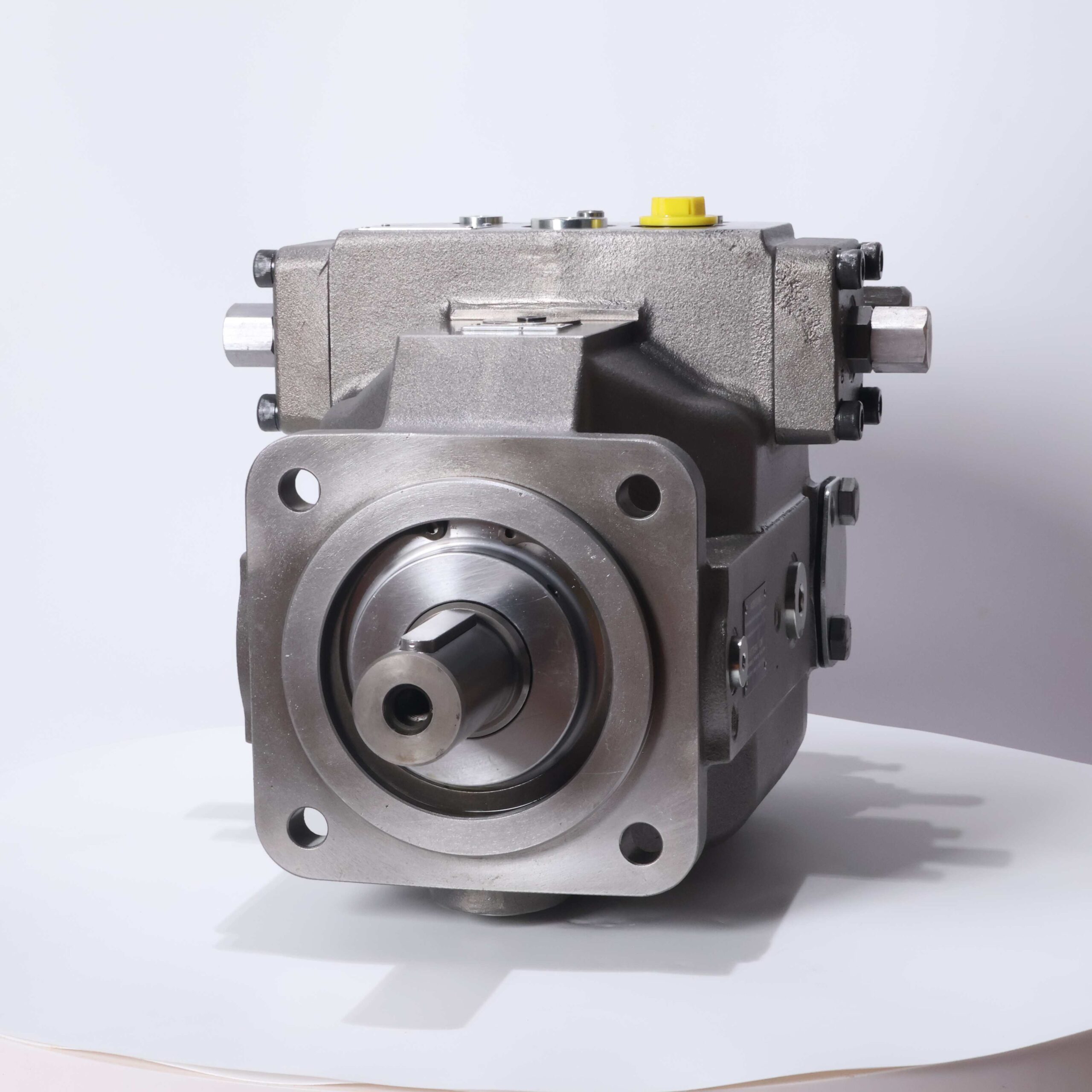 Rexroth AAVSO-71 hydraulic pump front view