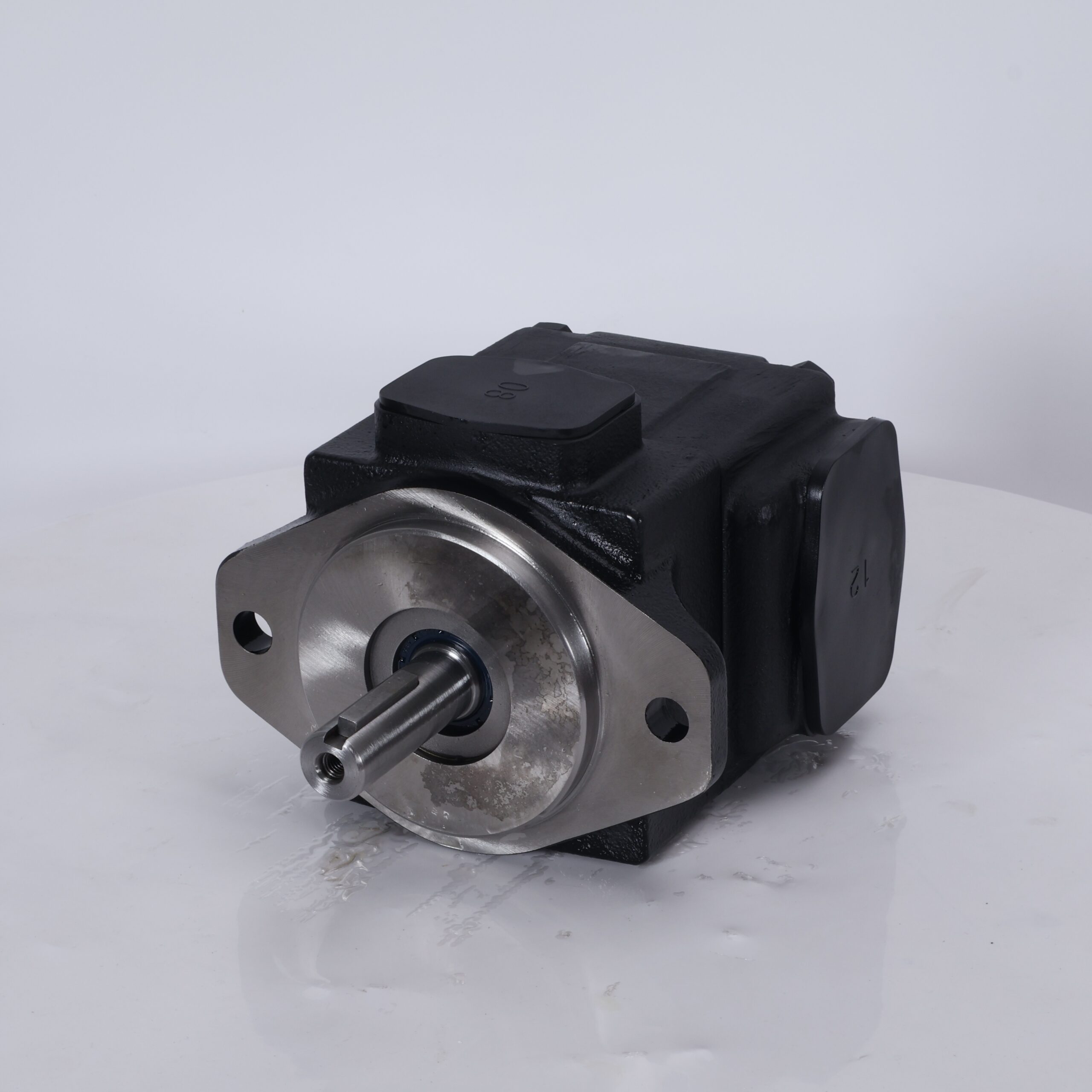 Parker T67B Hydraulic Vane Pump Parker T67B Industrial Vane Pump